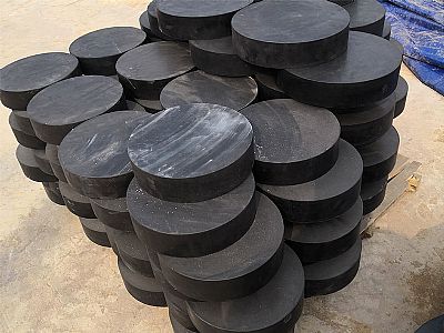 通海县板式橡胶支座由若干层橡胶片与薄钢板经加压硫化